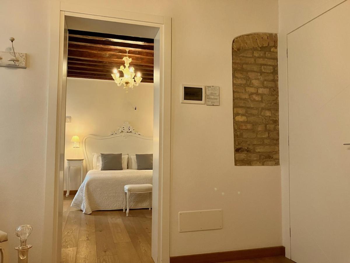 B&B Residenza Corte Antica Венеция Екстериор снимка
